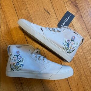 NWT Bangs Shoes size 9